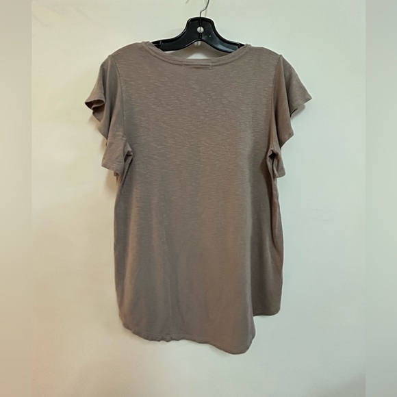 Neutral Flowy Rayon Boho Style Top - Picture 5 of 9